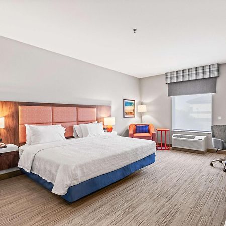 Hampton Inn Denver Northeast-Brighton Exteriör bild