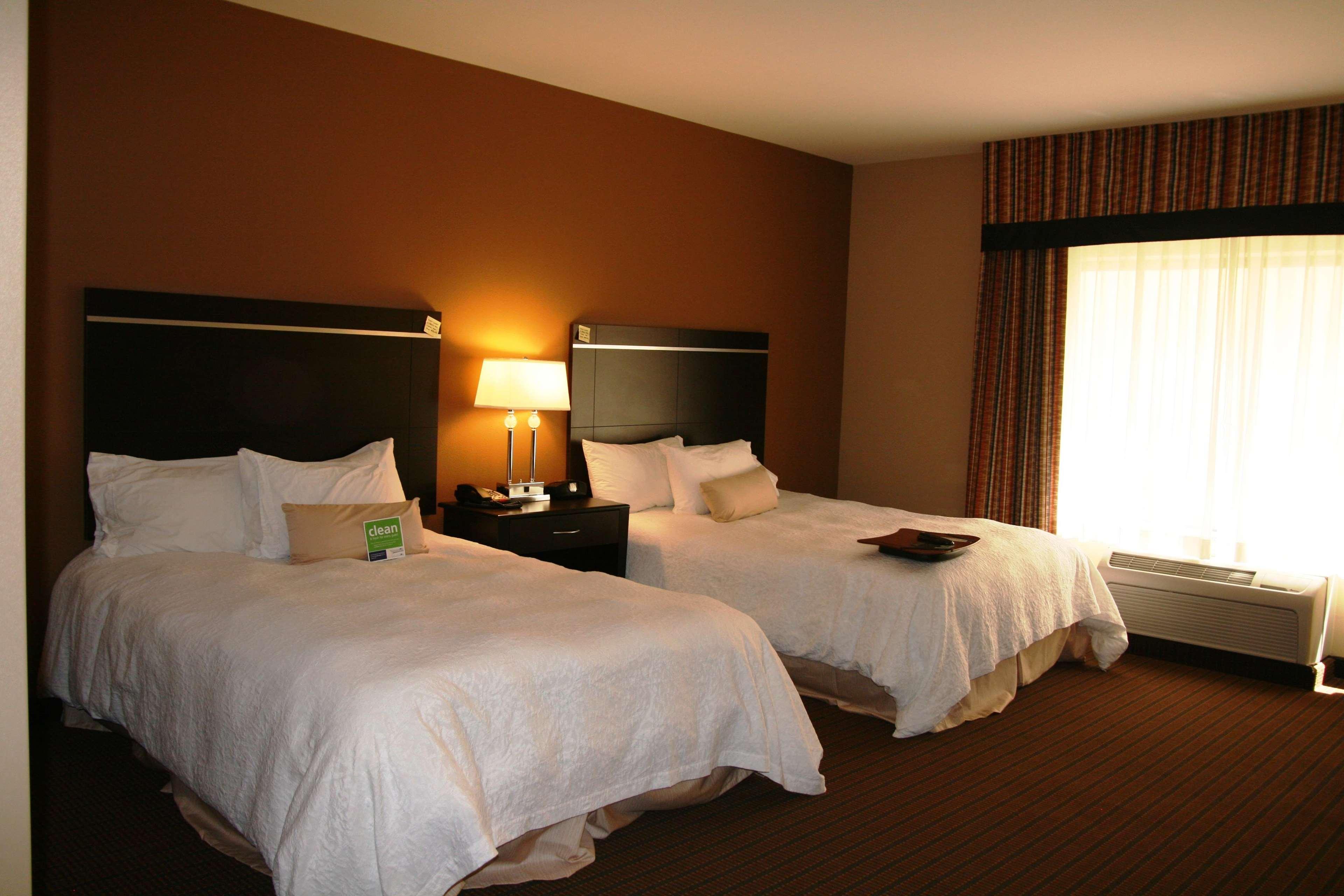 Hampton Inn Denver Northeast-Brighton Exteriör bild